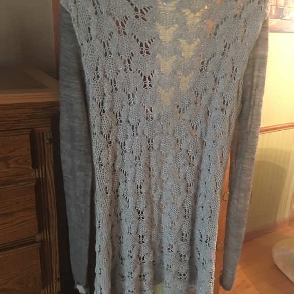 Sweater - Picture 1 of 2